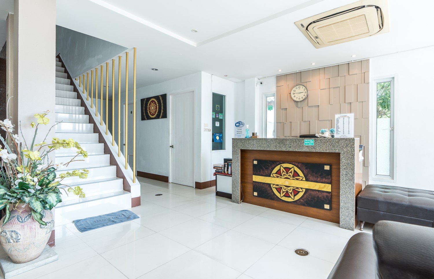 La Xenia Hotel